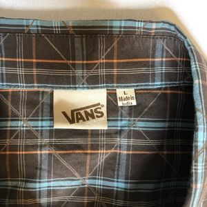 Vans Shirts - Vans men’s Button Down Shirt Vans Shirts - Vans men’s Button Down Shirt